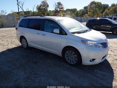 5TDDK3DC9FS****** 2015 Toyota Sienna