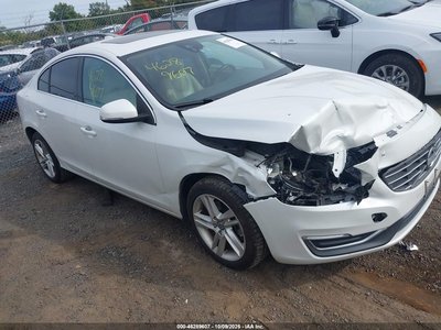YV126MFB7F1****** 2015 Volvo S60