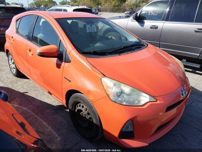 JTDKDTB3XD1****** 2013 Toyota Prius C
