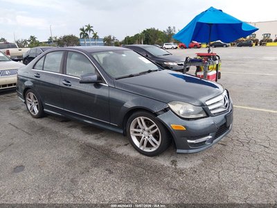 WDDGF4HB6DG****** 2013 Mercedes-Benz C-Class