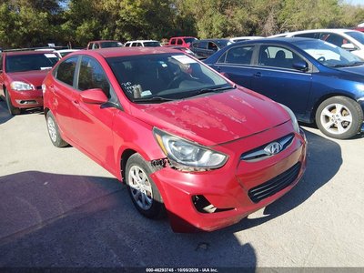 KMHCT4AE2EU****** 2014 Hyundai Accent