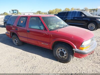 1GNDT13W0WK****** 1998 Chevrolet Blazer