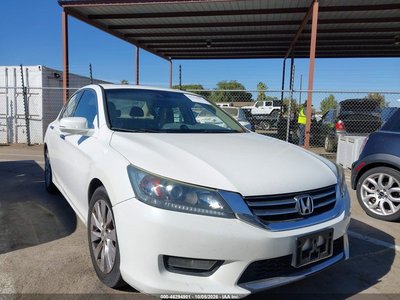 1HGCR2F87FA****** 2015 Honda Accord
