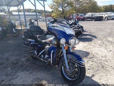 1HD1FC4107Y****** 2007 Harley-Davidson FLHTCUI