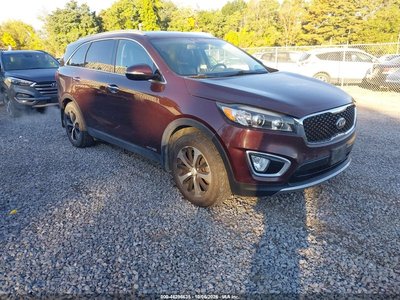 5XYPHDA52HG****** 2017 Kia Sorento