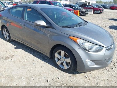 5NPDH4AE3DH****** 2013 Hyundai Elantra