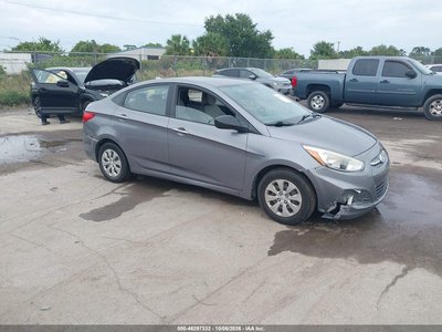 KMHCT4AE4GU****** 2016 Hyundai Accent