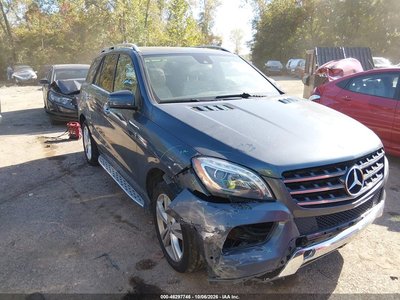 4JGDA5HB1DA****** 2013 Mercedes-Benz M-Class
