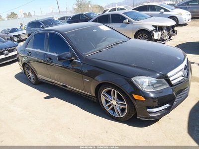 WDDGF4HB2CR****** 2012 Mercedes-Benz C-Class