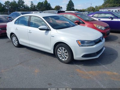 3VW637AJ5DM****** 2013 Volkswagen Jetta Hybrid