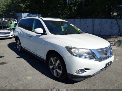 5N1AR2MMXGC****** 2016 Nissan Pathfinder