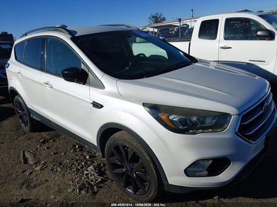 1FMCU9GD0JU****** 2018 Ford Escape