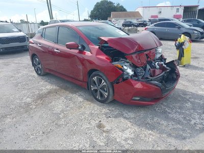 1N4BZ1DV9MC****** 2021 Nissan Leaf