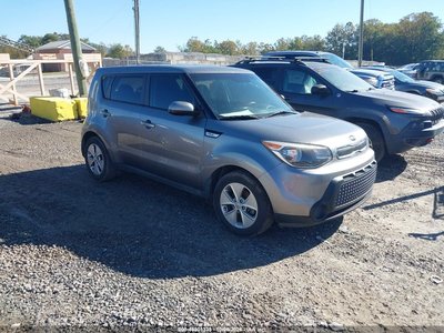 KNDJN2A21F7****** 2015 Kia Soul