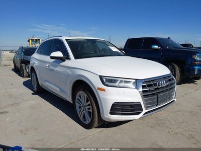 WA1BNAFY7J2****** 2018 Audi Q5