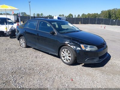 3VWDX7AJ7CM****** 2012 Volkswagen Jetta