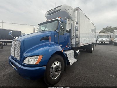 2NKHHJ7X2JM****** 2018 Kenworth T370 Reefer Box Truck