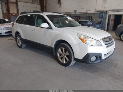 4S4BRBCC9E3****** 2014 Subaru Outback