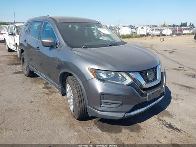 5N1AT2MTXJC****** 2018 Nissan Rogue