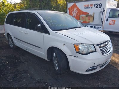 2C4RC1BG1DR****** 2013 Chrysler Town & Country