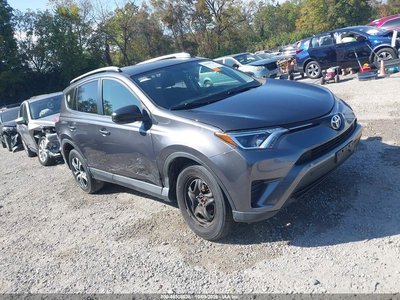 JTMZFREV1GJ****** 2016 Toyota RAV4