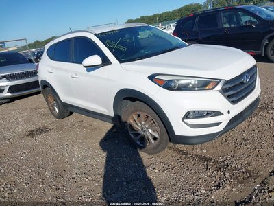 KM8J3CA43HU****** 2017 Hyundai Tucson