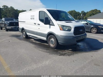 1FTYE1YM9GK****** 2016 Ford Transit-150