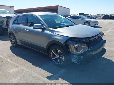 KNDCP3LE3P5****** 2023 Kia Niro