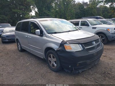 2D4RN5D1XAR****** 2010 Dodge Grand Caravan