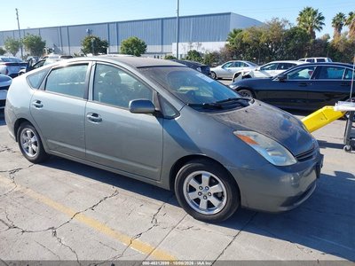 JTDKB20UX40****** 2004 Toyota Prius
