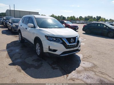 KNMAT2MV0HP****** 2017 Nissan Rogue