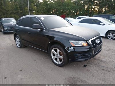 WA1LKAFP2AA****** 2010 Audi Q5
