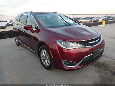 2C4RC1EG1KR****** 2019 Chrysler Pacifica