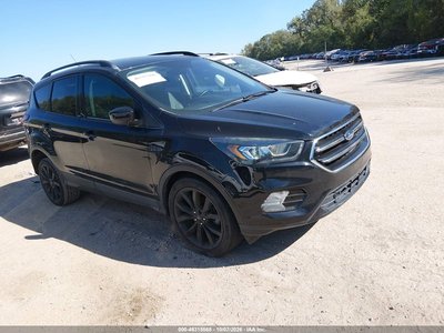 1FMCU0GD8KU****** 2019 Ford Escape