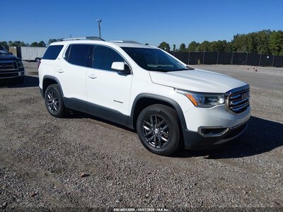 1GKKNULS2HZ****** 2017 GMC Acadia