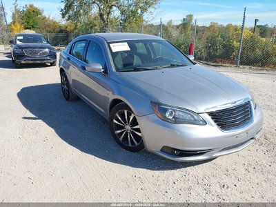 1C3CCBBG6DN****** 2013 Chrysler 200