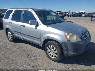 JHLRD788X5C****** 2005 Honda CR-V
