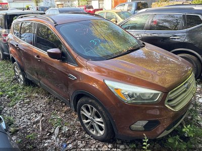 1FMCU9G98HU****** 2017 Ford Escape