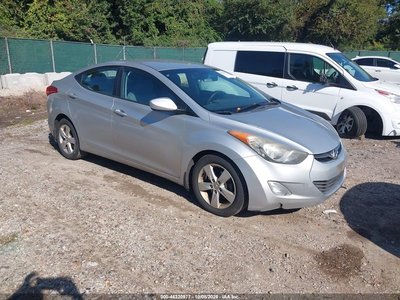 5NPDH4AE8DH****** 2013 Hyundai Elantra