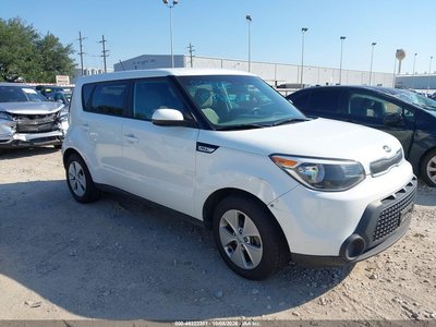 KNDJN2A24G7****** 2016 Kia Soul