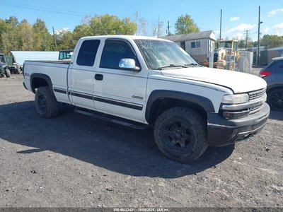 2GCEK19T321****** 2002 Chevrolet Silverado 1500