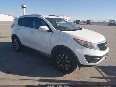 KNDPBCAC7F7****** 2015 Kia Sportage