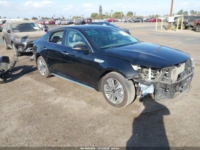 KNAGV4LD5H5****** 2017 Kia Optima