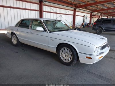 SAJHX1247WC****** 1998 Jaguar XJ-Series