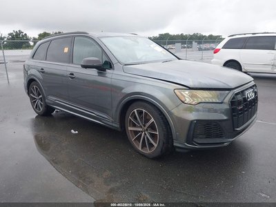 WA1AWBF75MD****** 2021 Audi SQ7