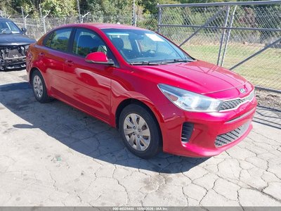 3KPA24AB4KE****** 2019 Kia Rio