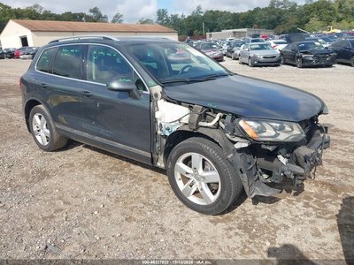 WVGFF9BP2CD****** 2012 Volkswagen Touareg