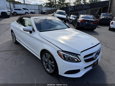 WDDWK4KB7HF****** 2017 Mercedes-Benz C 300