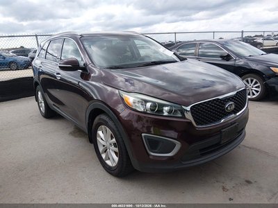 5XYPG4A34GG****** 2016 Kia Sorento