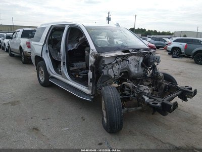 1GYS4BKJ0JR****** 2018 Cadillac Escalade